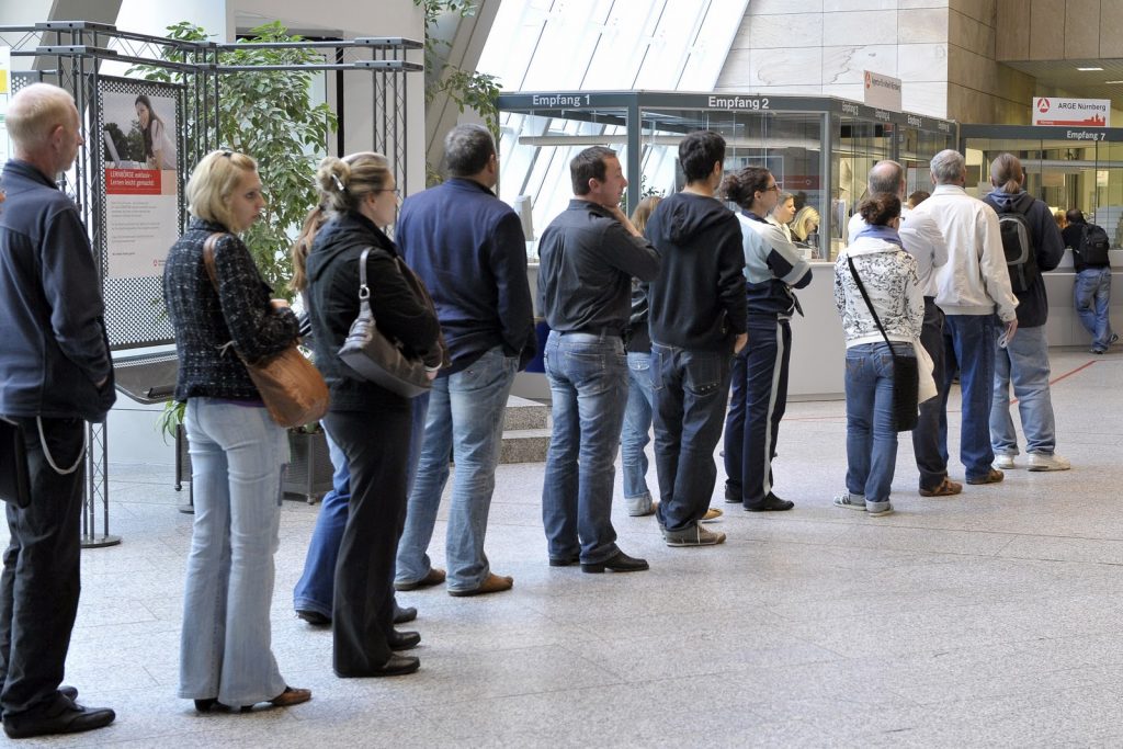 Τι είναι τα συμβόλαια μηδενικών ωρών που εμφανίστηκαν και στην Ελλάδα