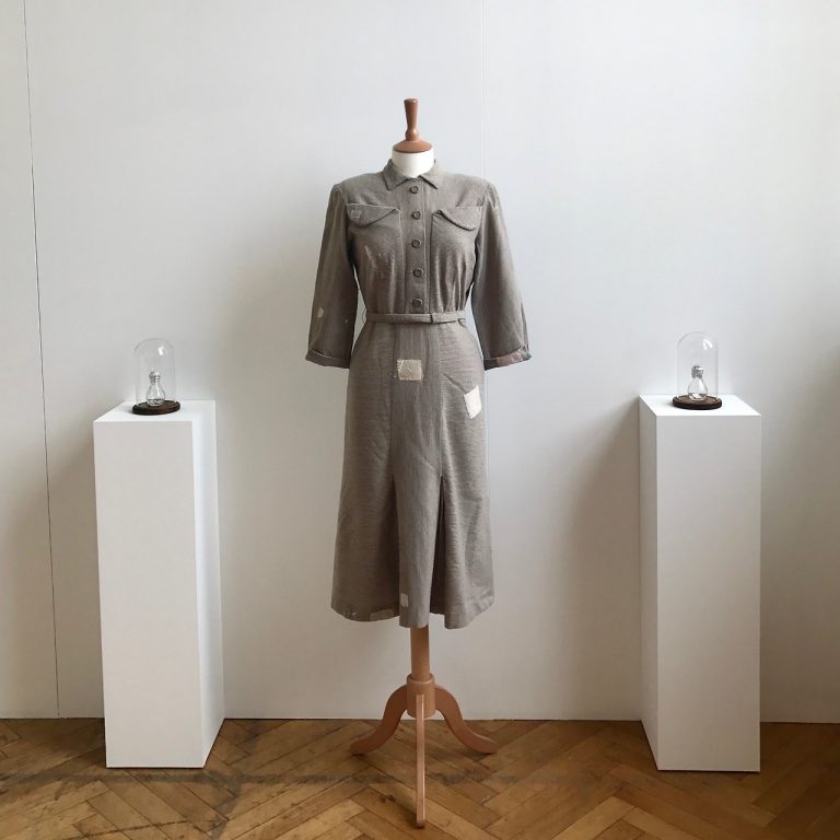 Ρούχα διακοσμημένα με βακτήρια!