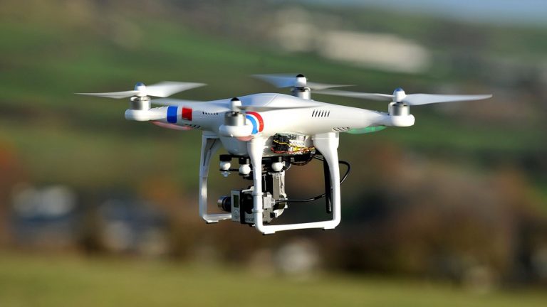 Εμπορικό αεροσκάφος συγκρούστηκε με… drone
