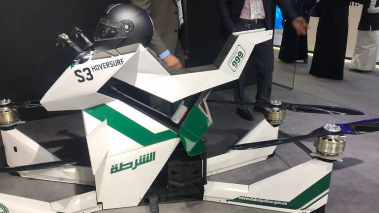 Ντουμπάι: Περιπολίες με… ιπτάμενες μηχανές (pics & vid)