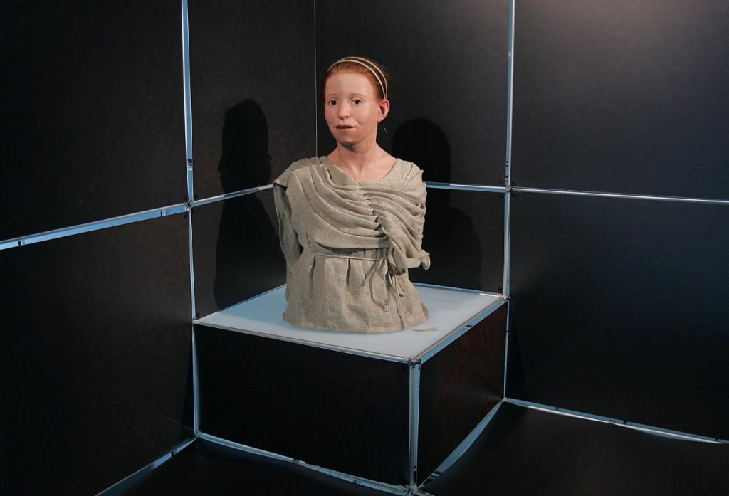 Μετά τη Μύρτιδα, η Αυγή