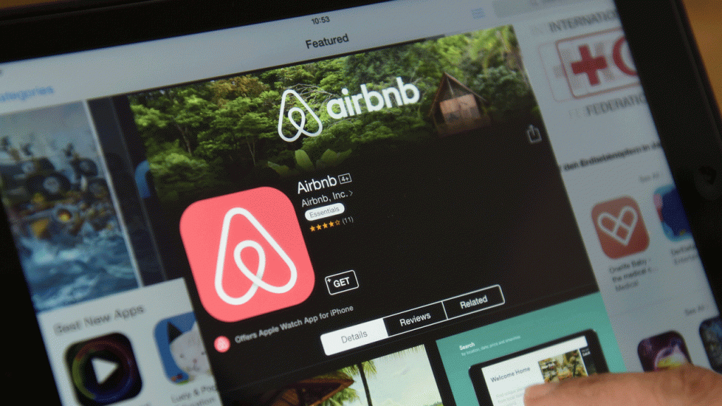 Άνοιγμα του Airbnb στην πολυτελή διαμονή