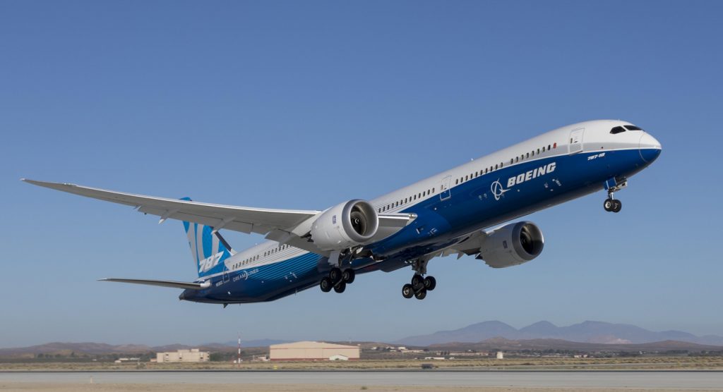 Το πρώτο Boeing 787-10 παρέλαβε η Singapore Airlines (vid)