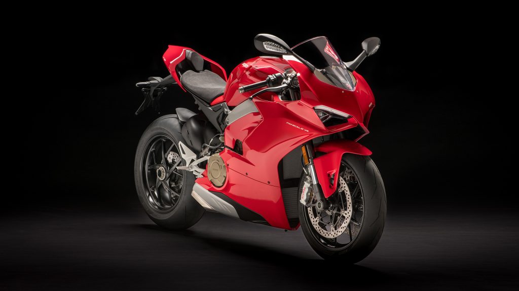 Έρχεται και παρουσιάζεται η νέα Ducati Panigale V4