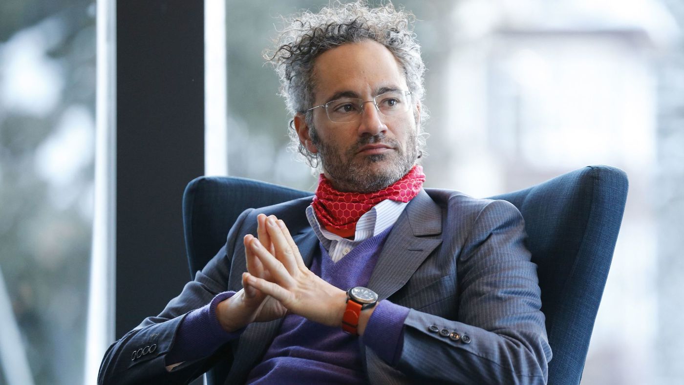 Palantir: Το «σκιώδες χέρι» πάνω από την Cambridge Analytica (vid)
