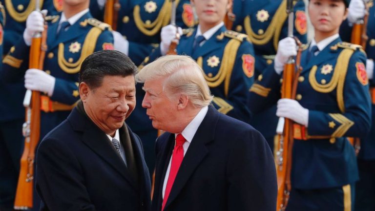 Μυστικές διαπραγματεύσεις ΗΠΑ-Κίνας για να αποτραπεί ο «Πόλεμος του Χάλυβα»