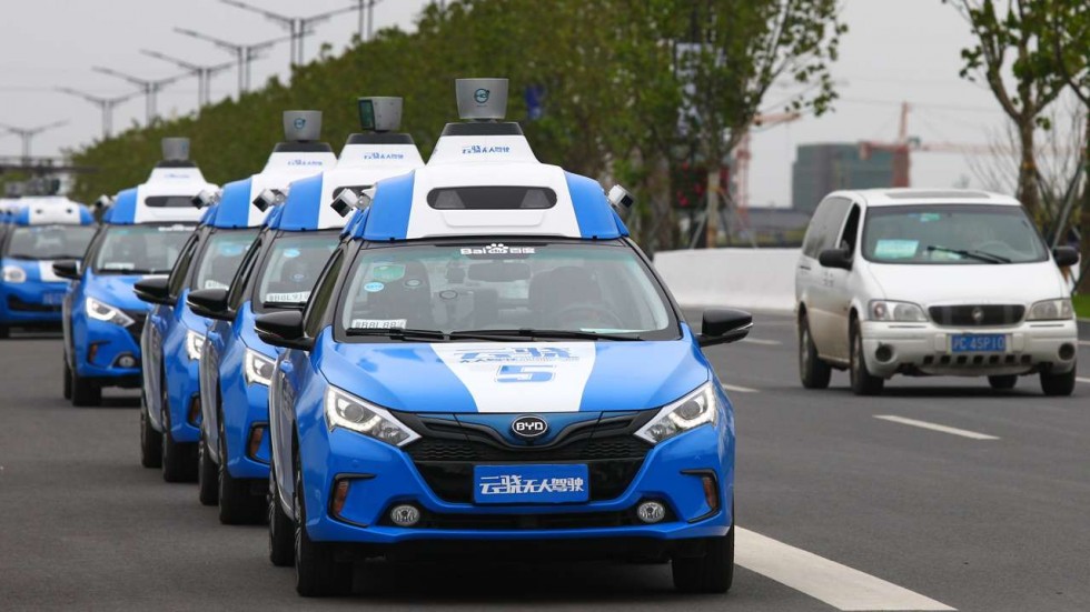 Η Κίνα έδωσε «πράσινο φως» στη Baidu να αρχίσει δοκιμές αυτόνομων οχημάτων