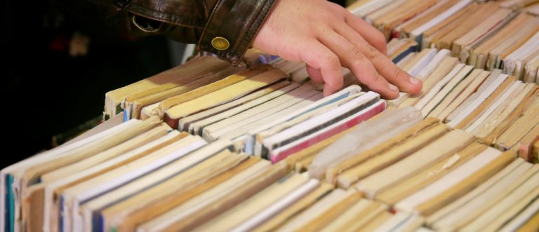 Η πειστική απάντηση της λογοτεχνίας στο σκάνδαλο του Facebook