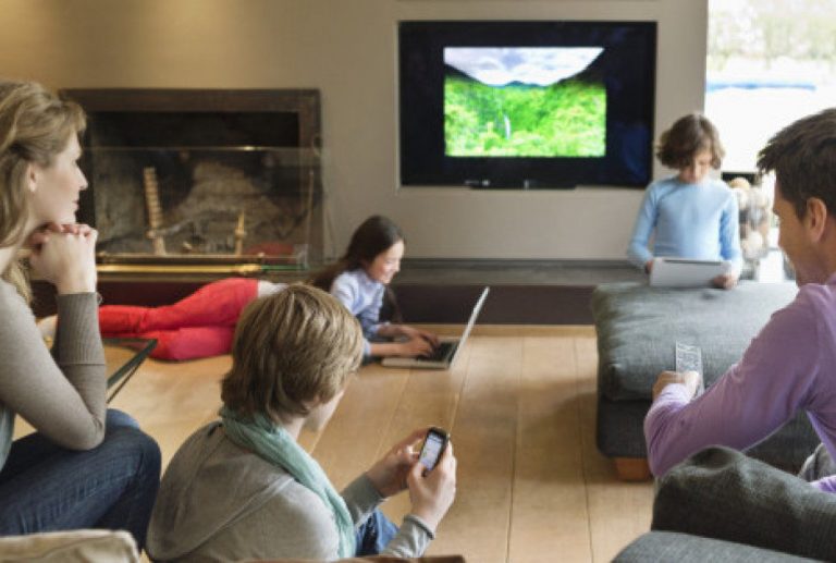 Το μυστικό για ευτυχισμένα παιδιά στην εποχή του Διαδικτύου