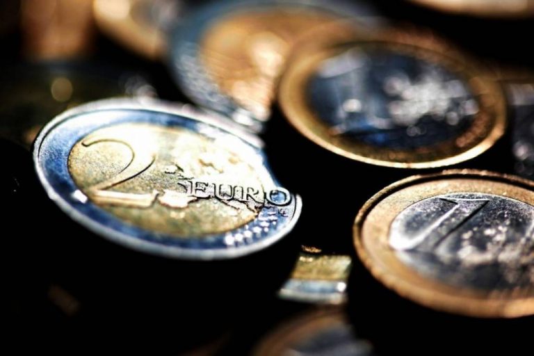 ΟΟΣΑ: Προβλέπει ενίσχυση της ανάπτυξης της παγκόσμιας οικονομίας