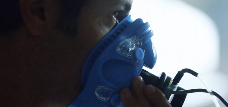 Icarus: Ένα γερμανικό ντοκιμαντέρ που πέταξε ψηλά (vid)