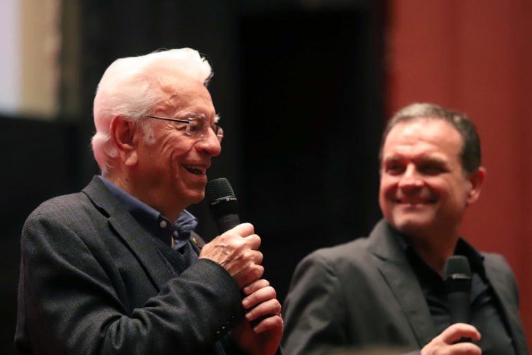 «Λασπομαχία» μετά την παραίτηση Κριμιζή