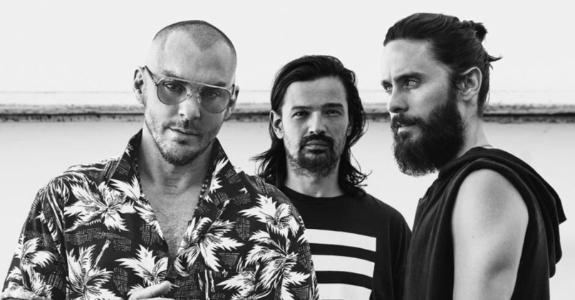 Ο Τζάρεντ Λέτο γυρίζει τις ΗΠΑ με ωτοστόπ