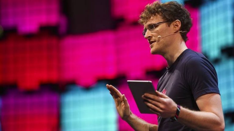 Paddy Cosgrave: Ο «Ιησούς» του κόσμου της τεχνολογίας που έφτιαξε το Web Summit