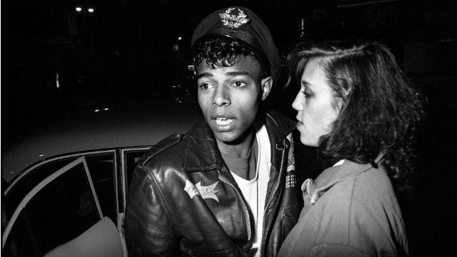 Ο κόσμος των outsiders σε εικόνες σε έκθεση στο Λονδίνο