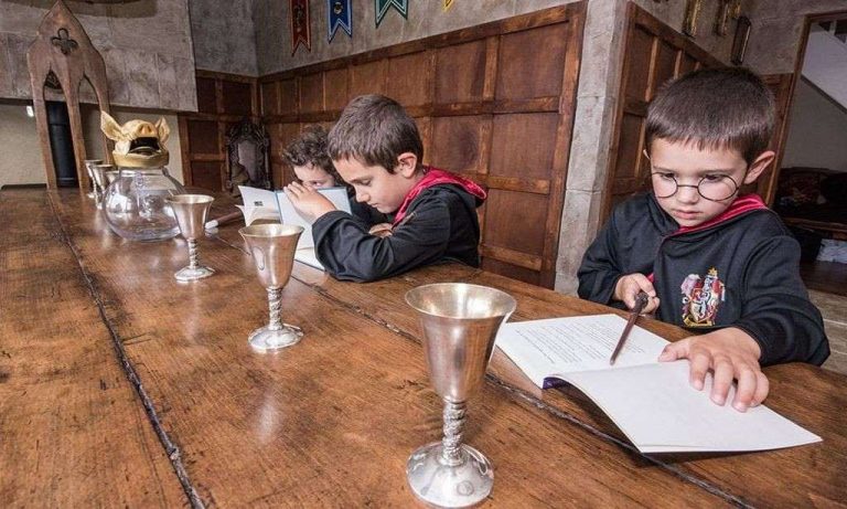 Μητέρα έκανε το παιδικό τους δωμάτιο τη Σχολή του Χάρι Πότερ (pics)