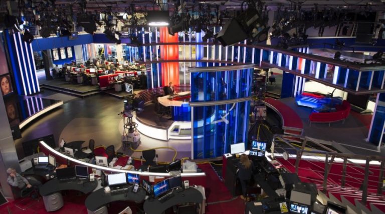 Πιέζει ο Μέρντοκ για την εξαγορά του Sky News