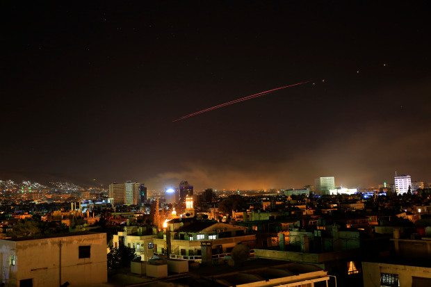 Ψεύτικα βίντεο στα κοινωνικά δίκτυα για την επίθεση στη Συρία