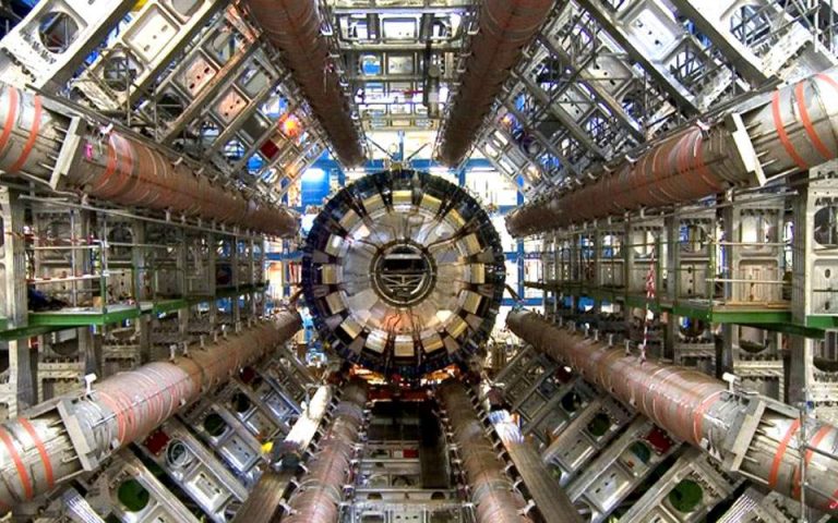 Το CERN ανακάλυψε σωματίδιο που δεν είχαμε δει ποτέ — και αλλάζει αυτό που ξέρουμε για την ύλη