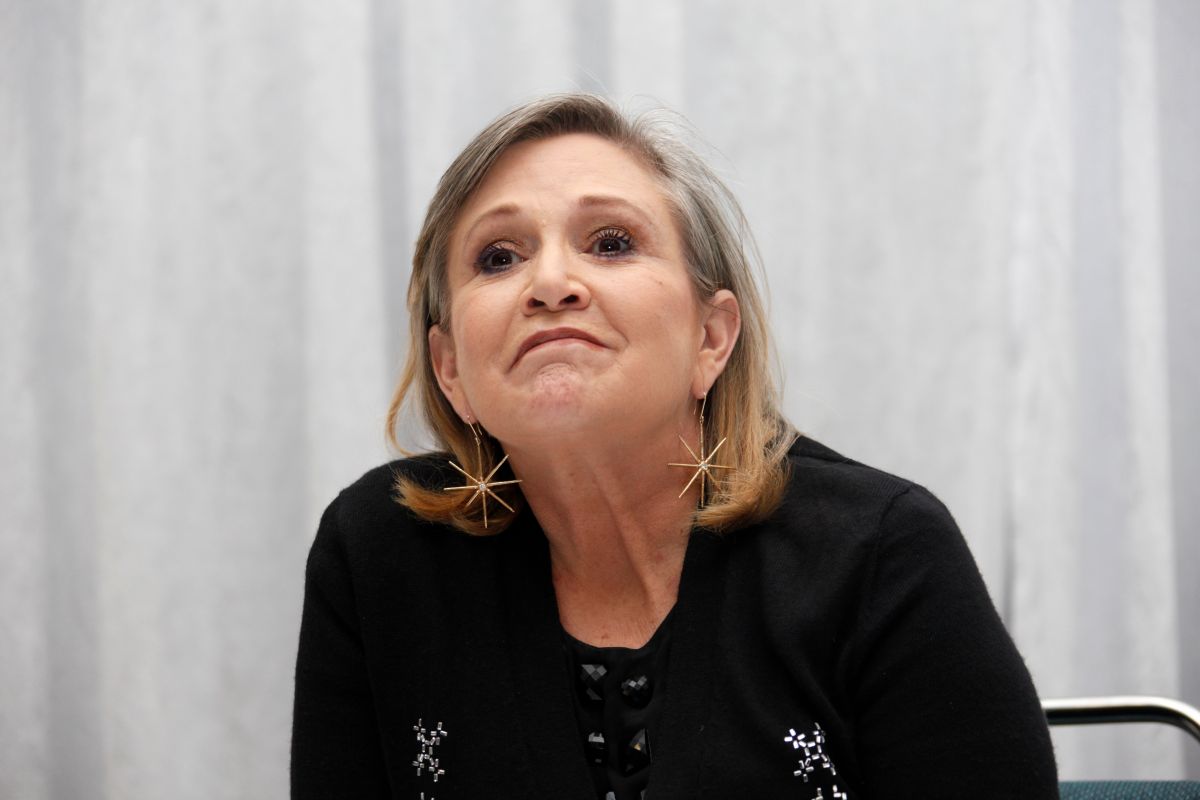 Η Κάρι Φίσερ επιστρέφει μετά θάνατον στο Star Wars