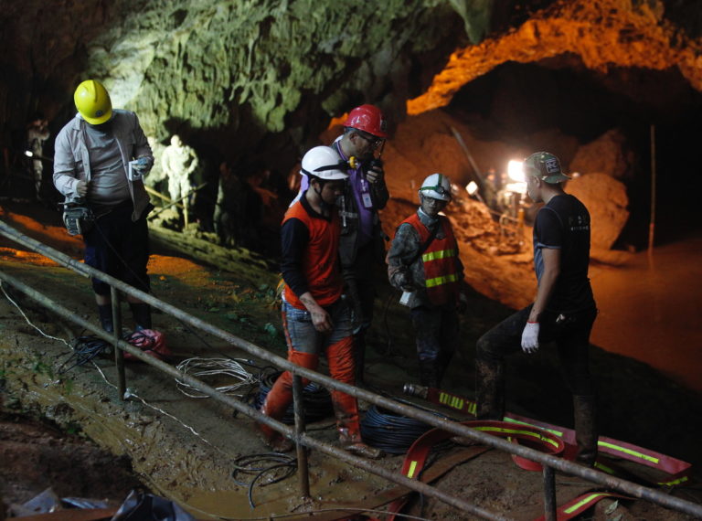 Ο Elon Musk συμμετέχει στη διάσωση των παιδιών στην Ταϊλάνδη