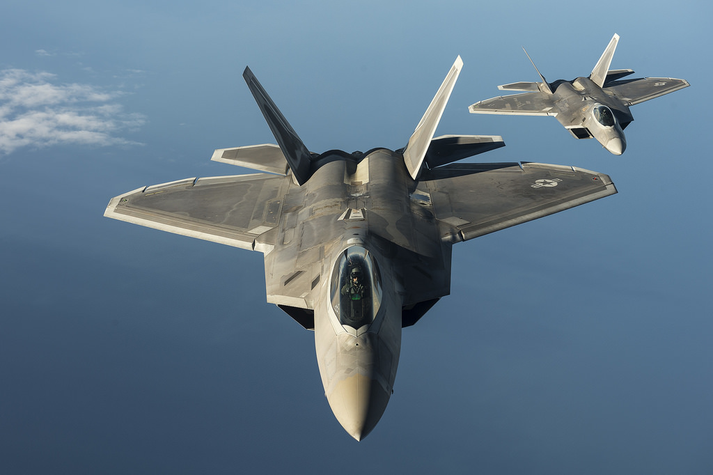 Αμερικανικά F-22 Raptor στην 110 πτέρυγα Μάχης στη Λάρισα