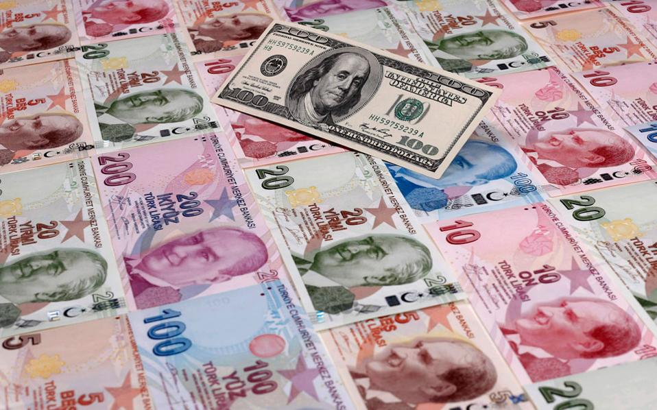 TheTimes: Η Άγκυρα στο κέντρο μιας τέλειας οικονομικής καταιγίδας