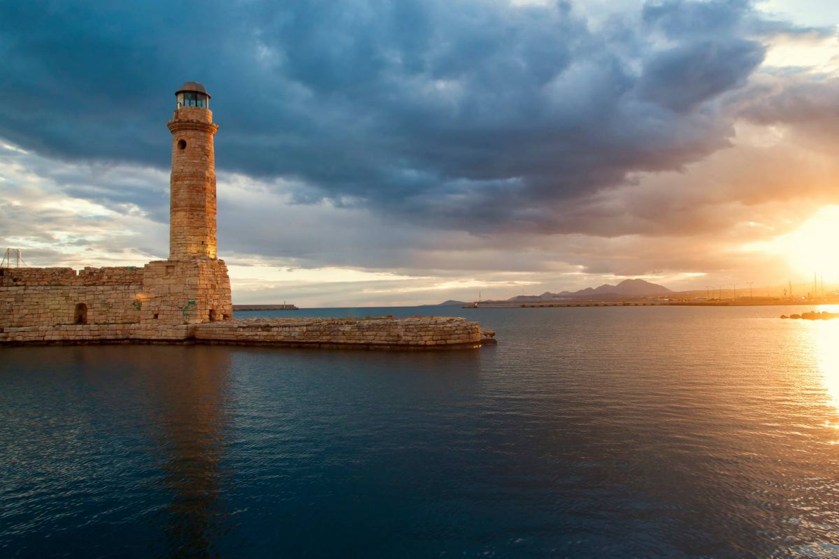 TripAdvisor: Ποιο ελληνικό νησί είναι στην πρώτη πεντάδα των κορυφαίων προορισμών του κόσμου το 2018