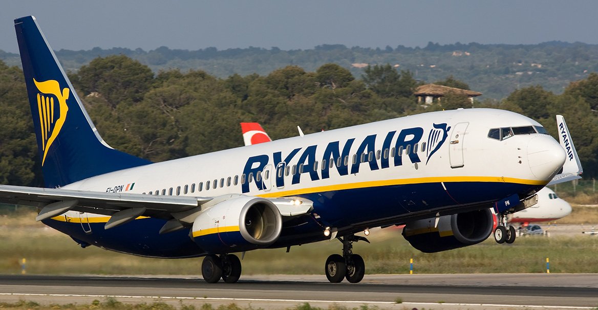 Ισπανική ένωση καταναλωτών κατά της Ryanair για τις χειραποσκευές