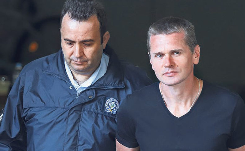 Αλεξάντερ Βίνικ: Έχω στοιχεία για Ελληνες, θα τα δώσω αν ρωτηθώ