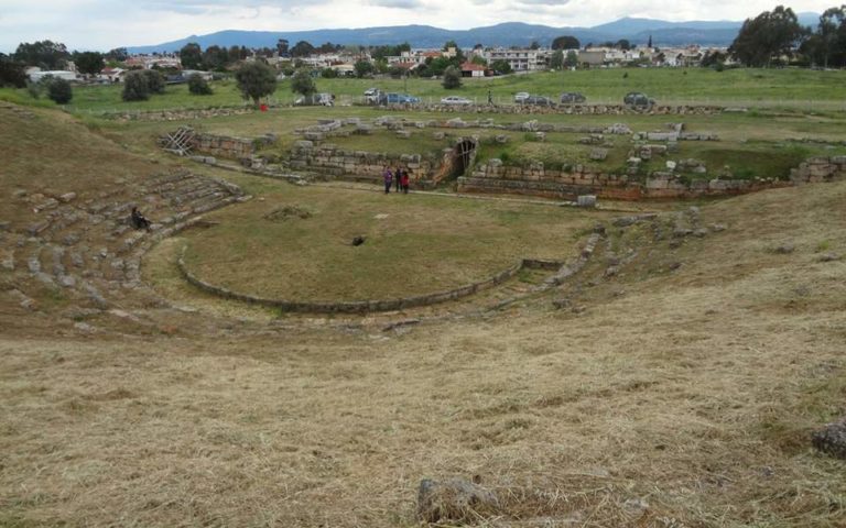 Άνοιξε το Αρχαίο Θέατρο Ερέτριας, μετά από 40 χρόνια