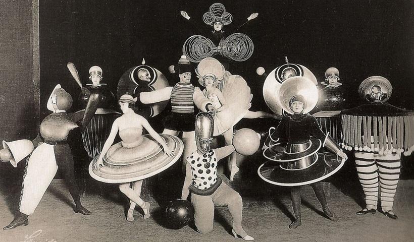 Google Doodle ο Oskar Schlemmer, εμπνευστής του «Τριαδικού Μπαλέτου»