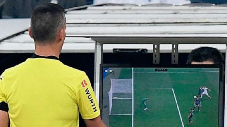 Πρεμιέρα για το VAR στην Πρέμιερ Λιγκ
