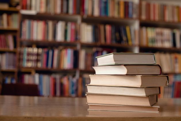 Συγκινεί το βιβλιοπωλείο αστέγων της Αθήνας