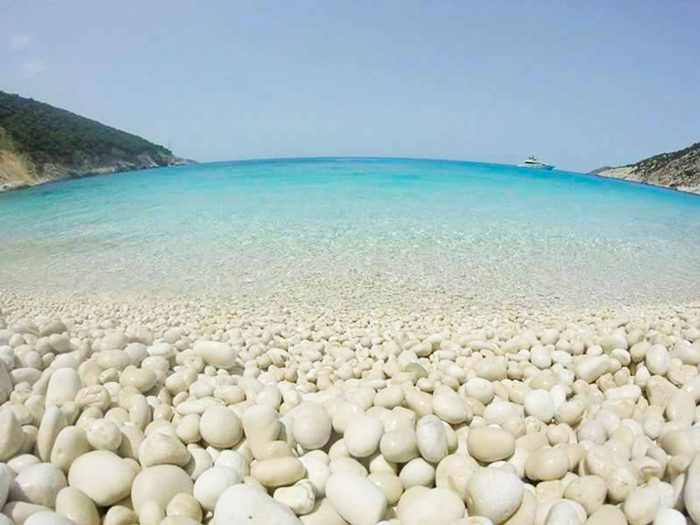 Τι να τρως στην παραλία και να μην παχαίνεις