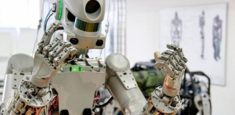 Το ανθρωποειδές ρομπότ «Φιόντορ» εργάσθηκε με δράπανο στον Διεθνή Διαστημικό Σταθμό