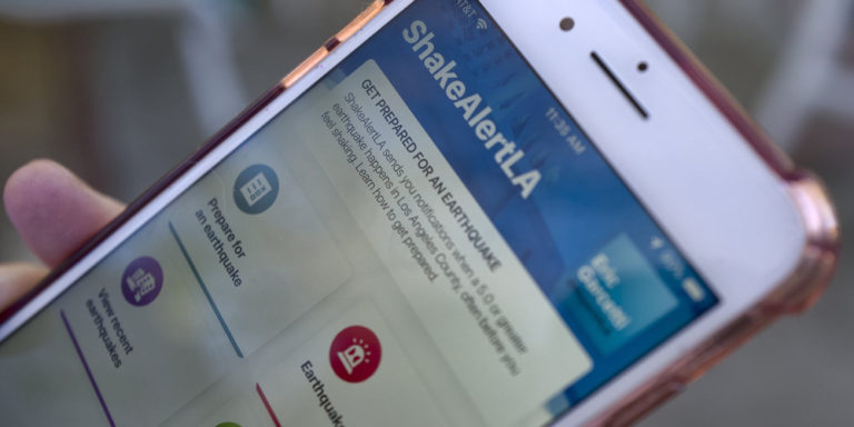 ARIS: Εφαρμογή πρόβλεψης σεισμών παρουσίασε ο Τσελέντης στη ΔΕΘ