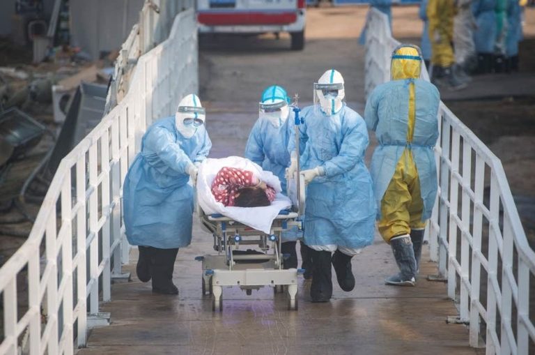 Κίνα προς ΗΠΑ: Ουδέποτε υπήρξε συγκάλυψη της πανδημίας