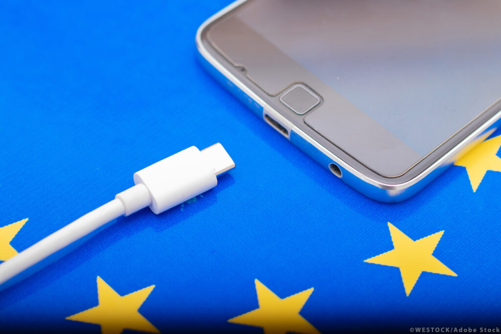 Ένας φορτιστής για όλες τις ηλεκτρονικές συσκευές έως το 2024 – Οφέλη για καταναλωτές και περιβάλλον