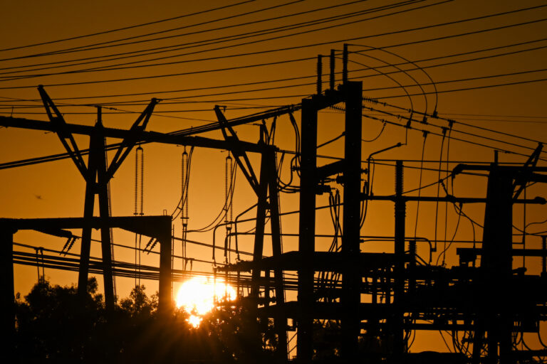 Το μήνυμα του 112 που έσωσε την Καλιφόρνια από το μπλακ-άουτ