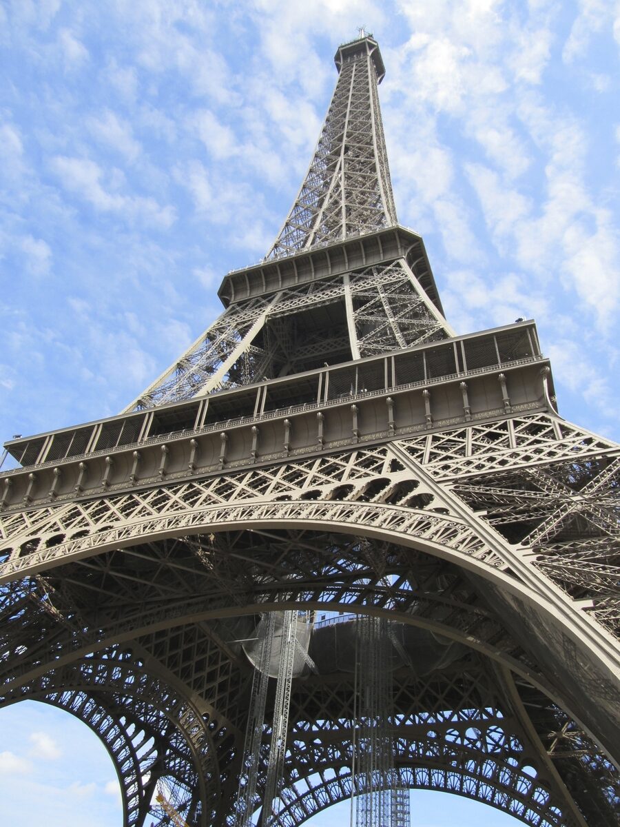 Η Γαλλία θα επανεκκινήσει όλους τους πυρηνικούς αντιδραστήρες μέχρι το χειμώνα εν μέσω ενεργειακής κρίσης