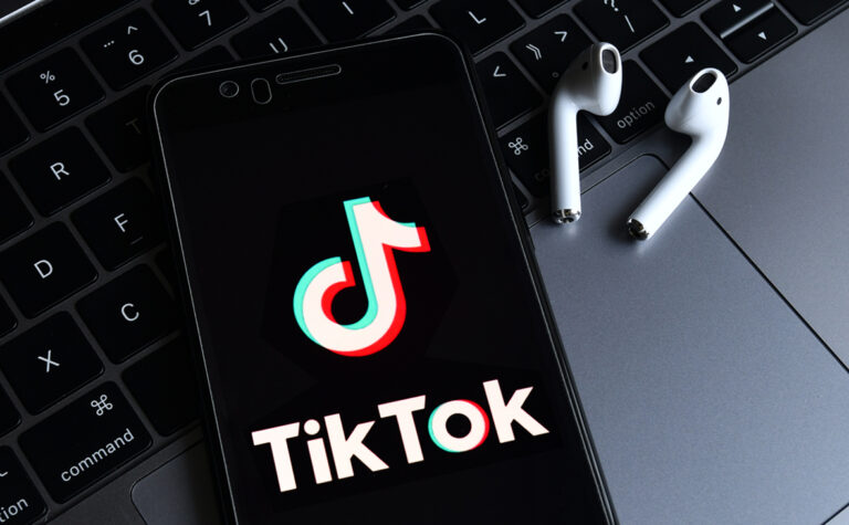TikTok: Προσεχώς κυρίαρχο και στην ενημέρωση