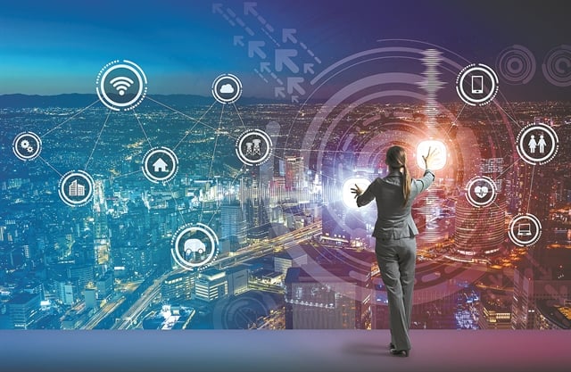 Οι πολίτες ταυτίζονται πιο πολύ με τις online κοινότητες παρά με τους θεσμούς