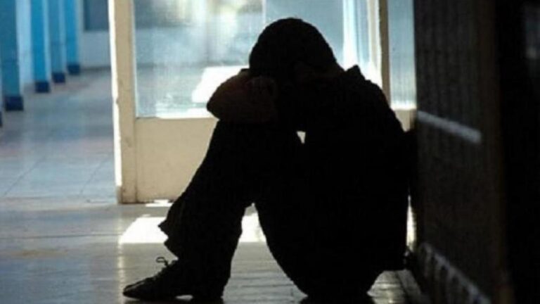Φτώχεια, παραμέληση στην παιδική  ηλικία αυξάνουν τον κίνδυνο για ψυχικά και καρδιαγγειακά προβλήματα