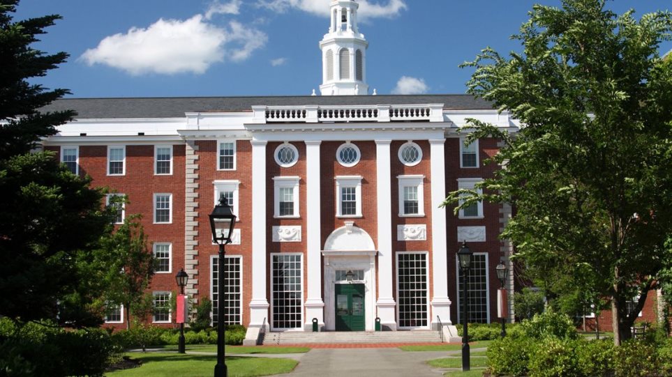  Οι ΗΠΑ και το Χάρβαρντ είχαν το 2022 τους περισσότερους ερευνητές με διεθνή απήχηση