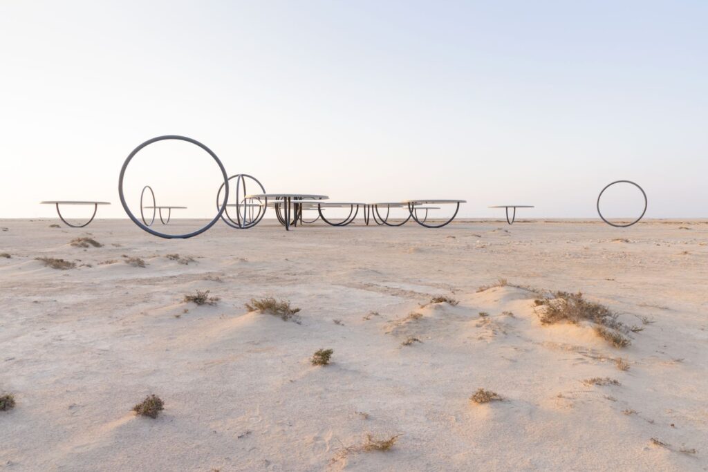 «Shadows travelling on the sea of the day», εγκατάσταση του Olafur Eliasson