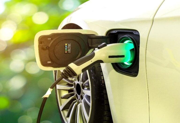 Αυτοκίνητο: Δυναμικά στην ηλεκτροκίνηση μπαίνουν Σαουδική Αραβία, Αίγυπτος και Τουρκία