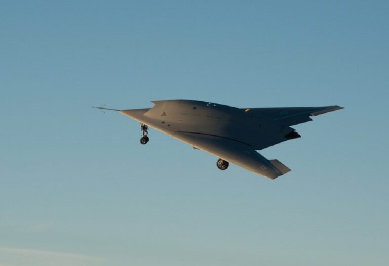 ΕΑΒ: Πρόγραμμα “Γρύπας” – Ξεκινά η βιομηχανική παραγωγή νέου και πιο σύνθετου drone