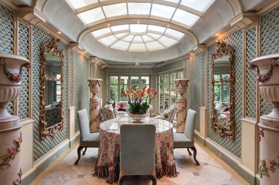 Πωλείται κατοικία της ελληνικής βασιλικής οικογένειας στο Λονδίνο