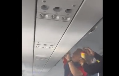 Φωτιά μπαταρίας σε αεροπλάνο της Spirit Airlines προκάλεσε αναγκαστική προσγείωση
